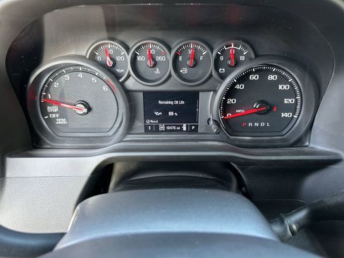 Used 2026 Chevrolet Silverado 1500 Custom Trail Boss w/ LPO, Dark Essentials Package AWD/4WD image 10