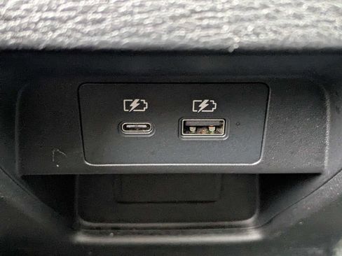 Used 2024 Mitsubishi Outlander SE FWD image 15