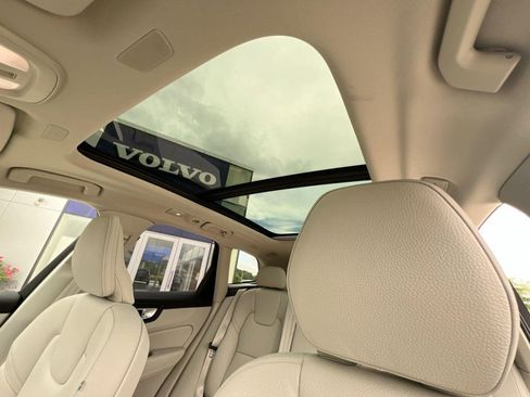 New 2025 Volvo XC60 T8 Plus w/ Protection Package Premier image 23