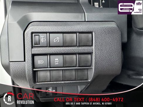 Used 2024 Toyota Tacoma SR RWD image 36