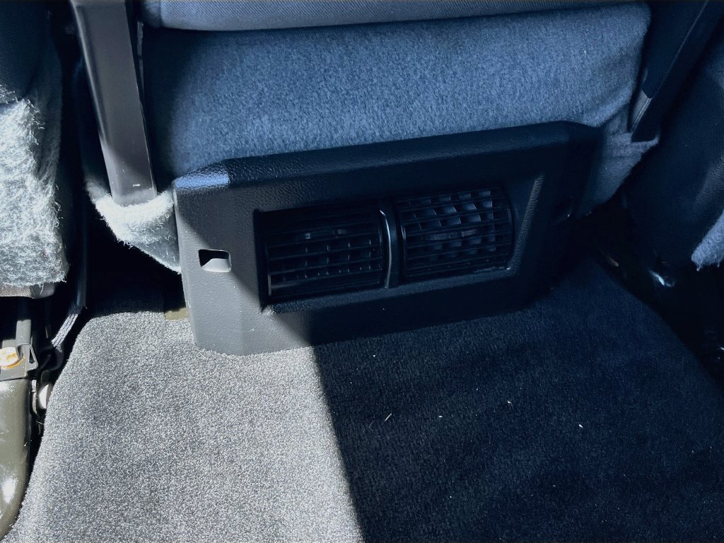 Used 2017 RAM 1500 Express RWD image 23