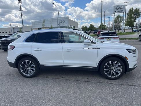 Used 2023 Lincoln Nautilus Reserve w/ Luxury Package AWD/4WD image 5