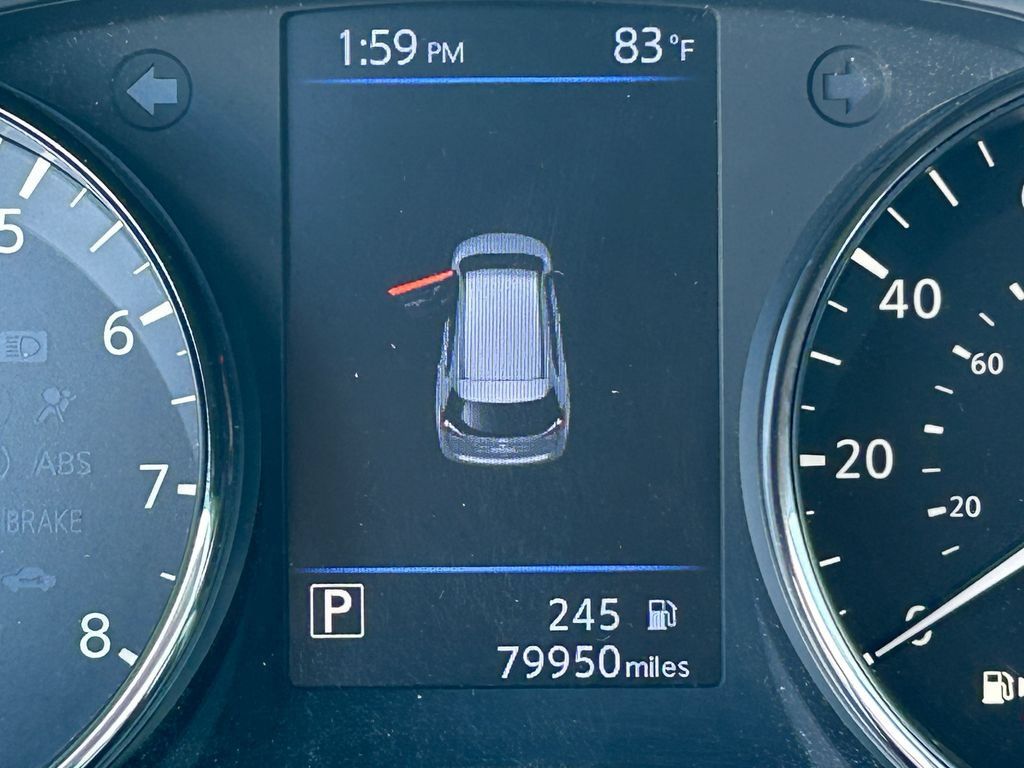 Used 2018 Nissan Rogue SV AWD/4WD image 47