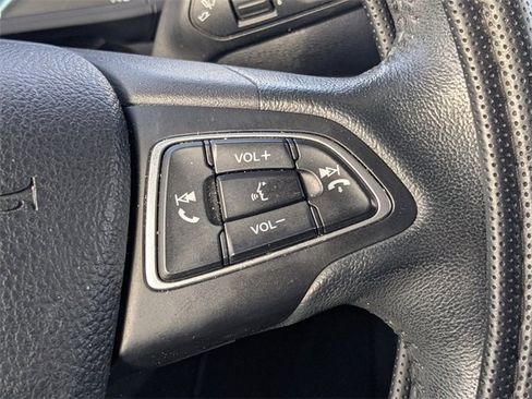 Used 2020 Ford EcoSport SE image 23