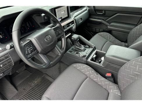 New 2026 Toyota Tacoma SR5 AWD/4WD image 10