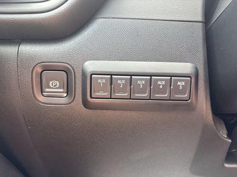 New 2026 Chevrolet Silverado 3500 W/T AWD/4WD image 17