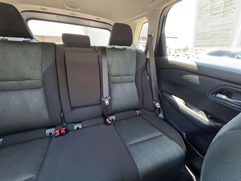 Used 2025 Nissan Rogue SV FWD image 39