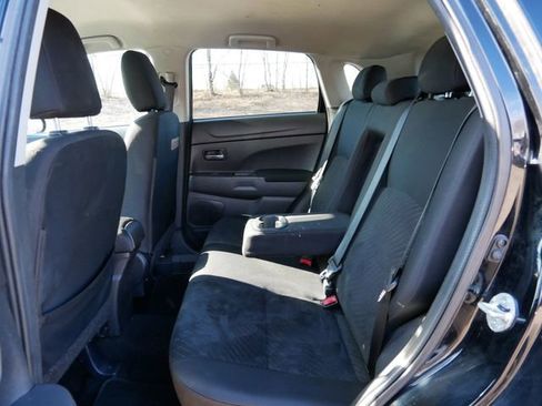 Used 2015 Mitsubishi Outlander Sport SE image 11