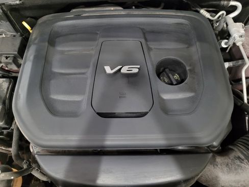 Used 2018 Dodge Durango SXT w/ Quick Order Package 2BB AWD/4WD image 30