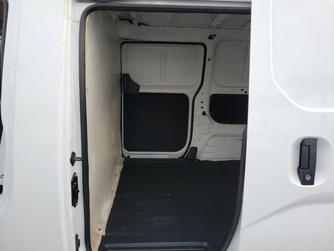 Used 2021 Nissan NV200 S FWD image 16