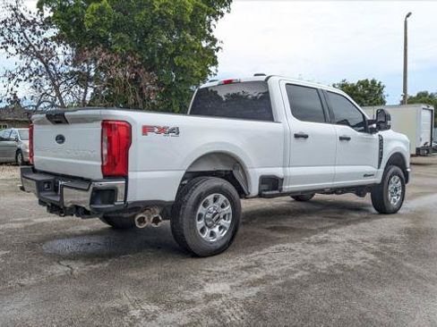 Used 2024 Ford F250 XLT w/ FX4 Off-Road Package AWD/4WD image 8