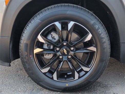 Certified 2023 Chevrolet TrailBlazer LT image 30