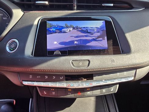 Used 2020 Cadillac XT4 Sport image 16