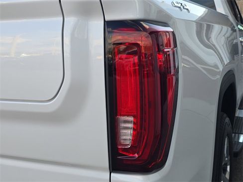 Certified 2024 GMC Sierra 1500 SLT w/ SLT Premium Plus Package image 8