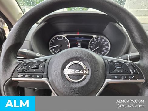 Used 2024 Nissan Sentra SV FWD image 20