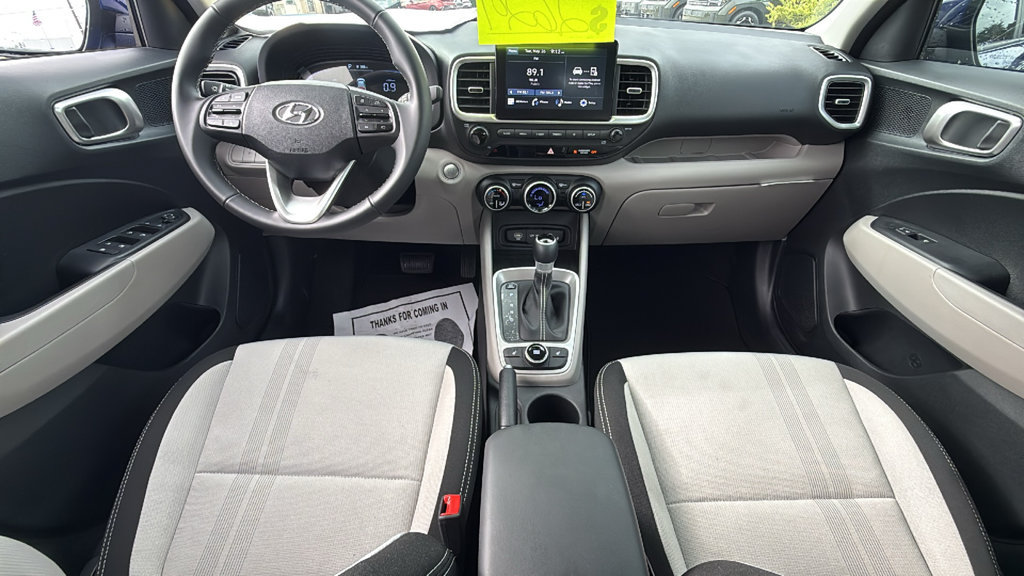 Used 2026 Hyundai Venue SEL FWD image 12
