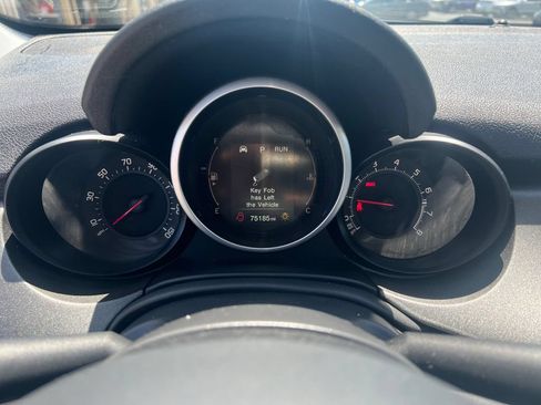 Used 2016 FIAT 500X Trekking FWD image 16