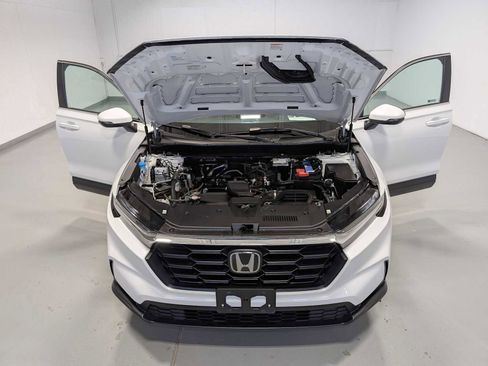 Used 2023 Honda CR-V LX image 13