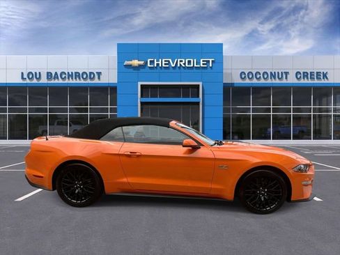 Used 2021 Ford Mustang GT Premium w/ GT Performance Package RWD image 9