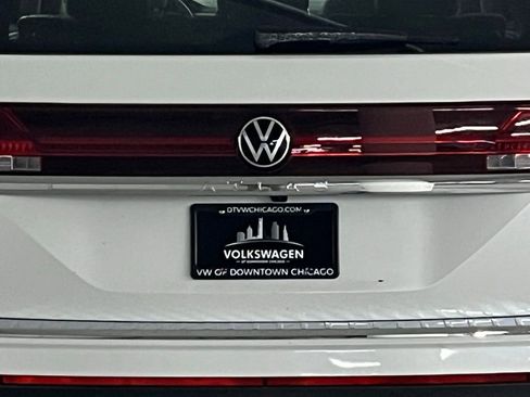 New 2026 Volkswagen Atlas SEL image 37