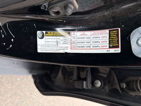 Used 2014 Nissan Rogue SV AWD/4WD image 27
