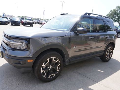 Used 2024 Ford Bronco Sport Outer Banks AWD/4WD image 3