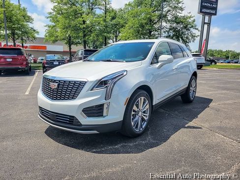 New 2026 Cadillac XT5 Premium Luxury w/ Driver Assist Package AWD/4WD image 8