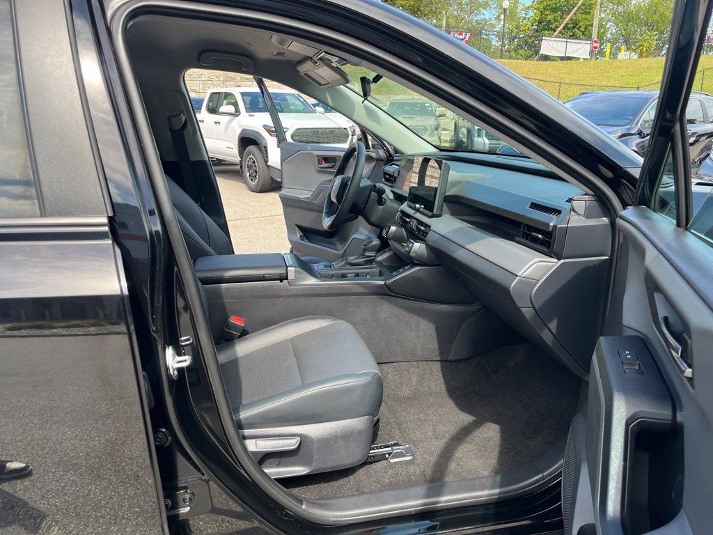 Used 2026 Toyota RAV4 XLE Premium AWD/4WD image 18