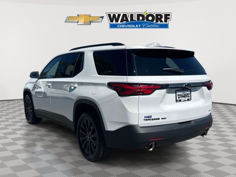 Used 2023 Chevrolet Traverse RS AWD/4WD image 4