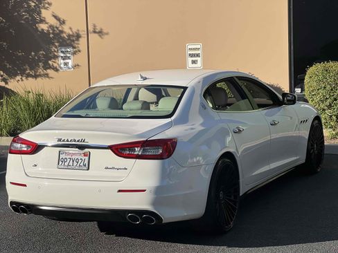 Used 2018 Maserati Quattroporte S RWD image 11