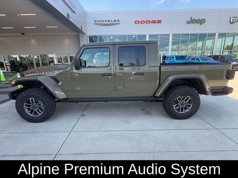 New 2026 Jeep Gladiator Mojave image 7