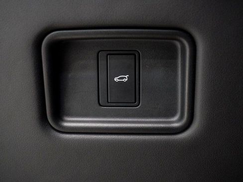 Used 2023 Land Rover Range Rover SE AWD/4WD image 38