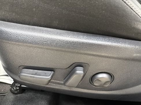 Certified 2023 Kia Soul EX FWD image 28