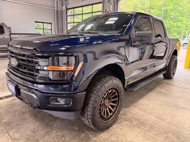 Used 2024 Ford F150 XLT w/ XLT Black Appearance Package AWD/4WD image 5