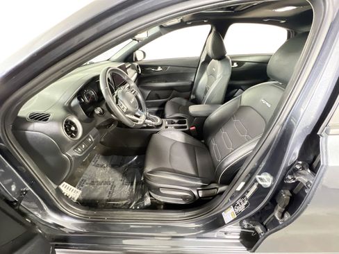 Used 2022 Kia Forte GT-Line w/ GT-Line Premium Package image 20