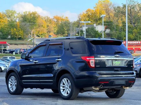 Used 2013 Ford Explorer XLT AWD/4WD image 2