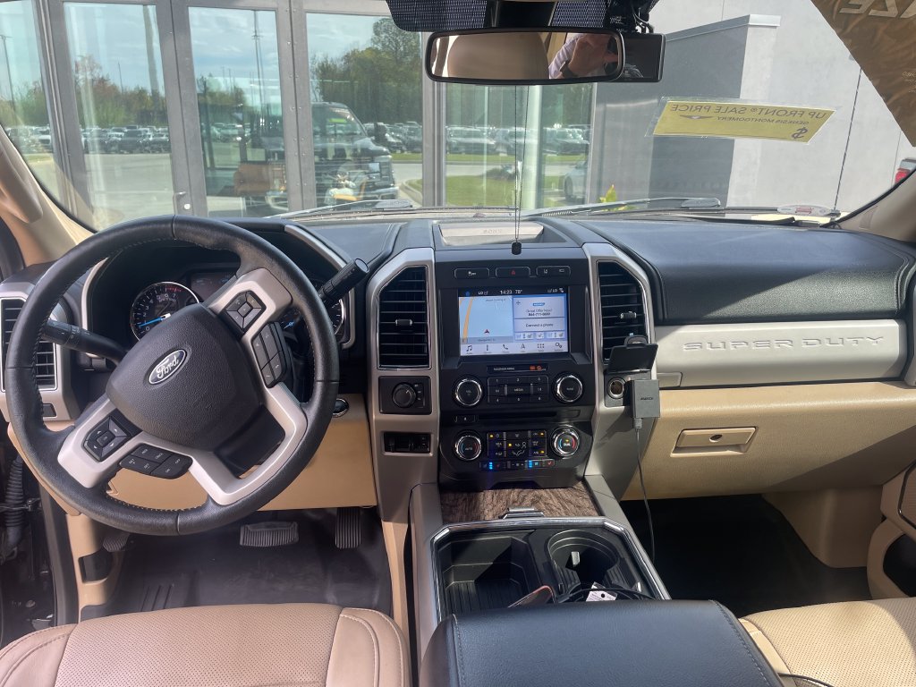 Used 2018 Ford F250 Lariat w/ Lariat Ultimate Package AWD/4WD image 15