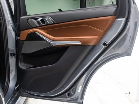 Used 2026 BMW X5 M60i image 29