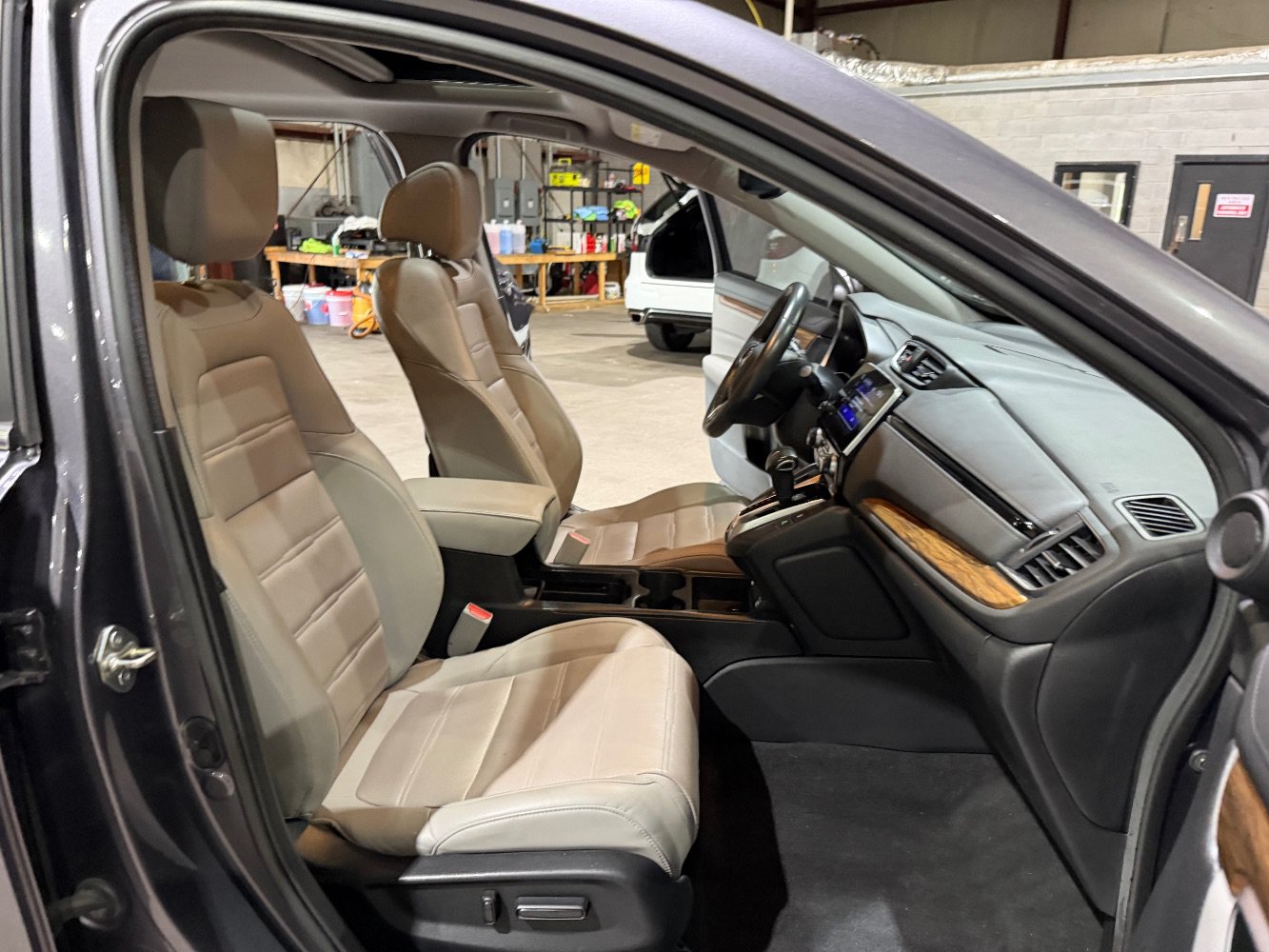 Used 2020 Honda CR-V EX-L image 26