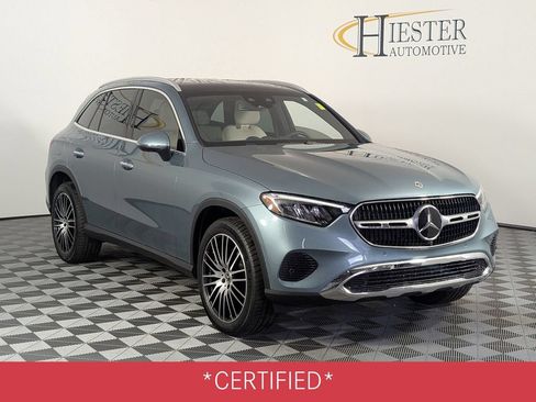 Used 2026 Mercedes-Benz GLC 300 4MATIC image 2