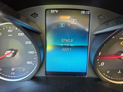 Used 2019 Mercedes-Benz C 300 Sedan image 10