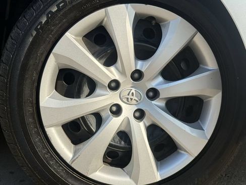 Used 2024 Toyota Corolla LE FWD image 10