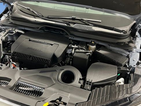 New 2025 Honda Pilot Touring image 12