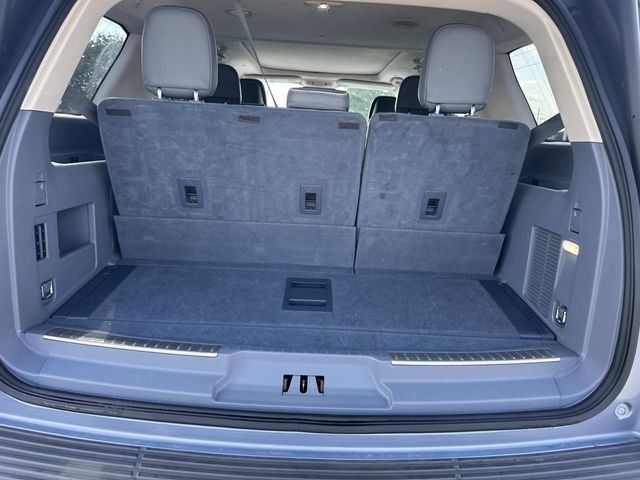 Used 2018 Lincoln Navigator Black Label w/ Cargo Package AWD/4WD image 15