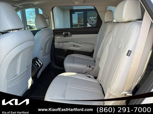 New 2026 Kia Sorento EX w/ EX Premium Package AWD/4WD image 21