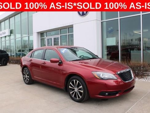 Used 2014 Chrysler 200 Limited w/ 200 S V6 Premium Group image 1