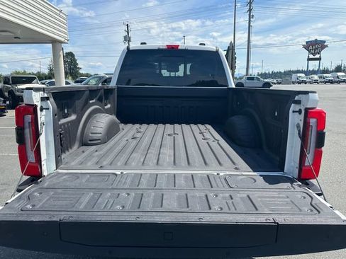 Certified 2023 Ford F350 Limited w/ FX4 Off-Road Package AWD/4WD image 26