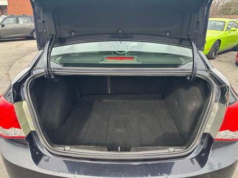 Used 2015 Chevrolet Cruze LT w/ Technology Package image 14