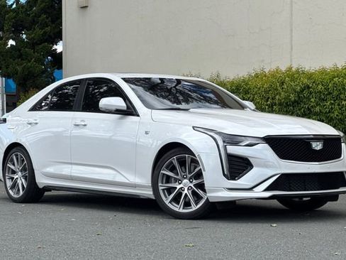 Used 2020 Cadillac CT4 Sport image 2