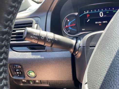 Used 2021 Honda Pilot Touring image 25